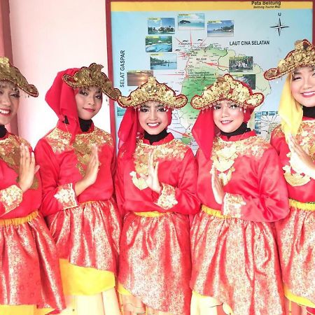 شقة Belitung Backpacker تانجونج باندان المظهر الخارجي الصورة